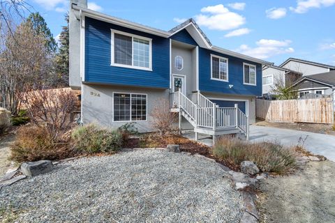 Tiny photo for 324 Mountain View Boulevard, Klamath Falls, OR 97601 (MLS # 220212505)