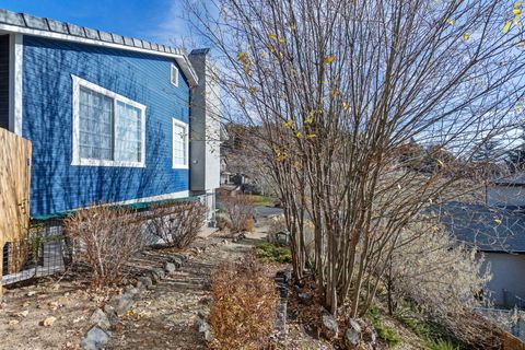 Tiny photo for 324 Mountain View Boulevard, Klamath Falls, OR 97601 (MLS # 220212505)