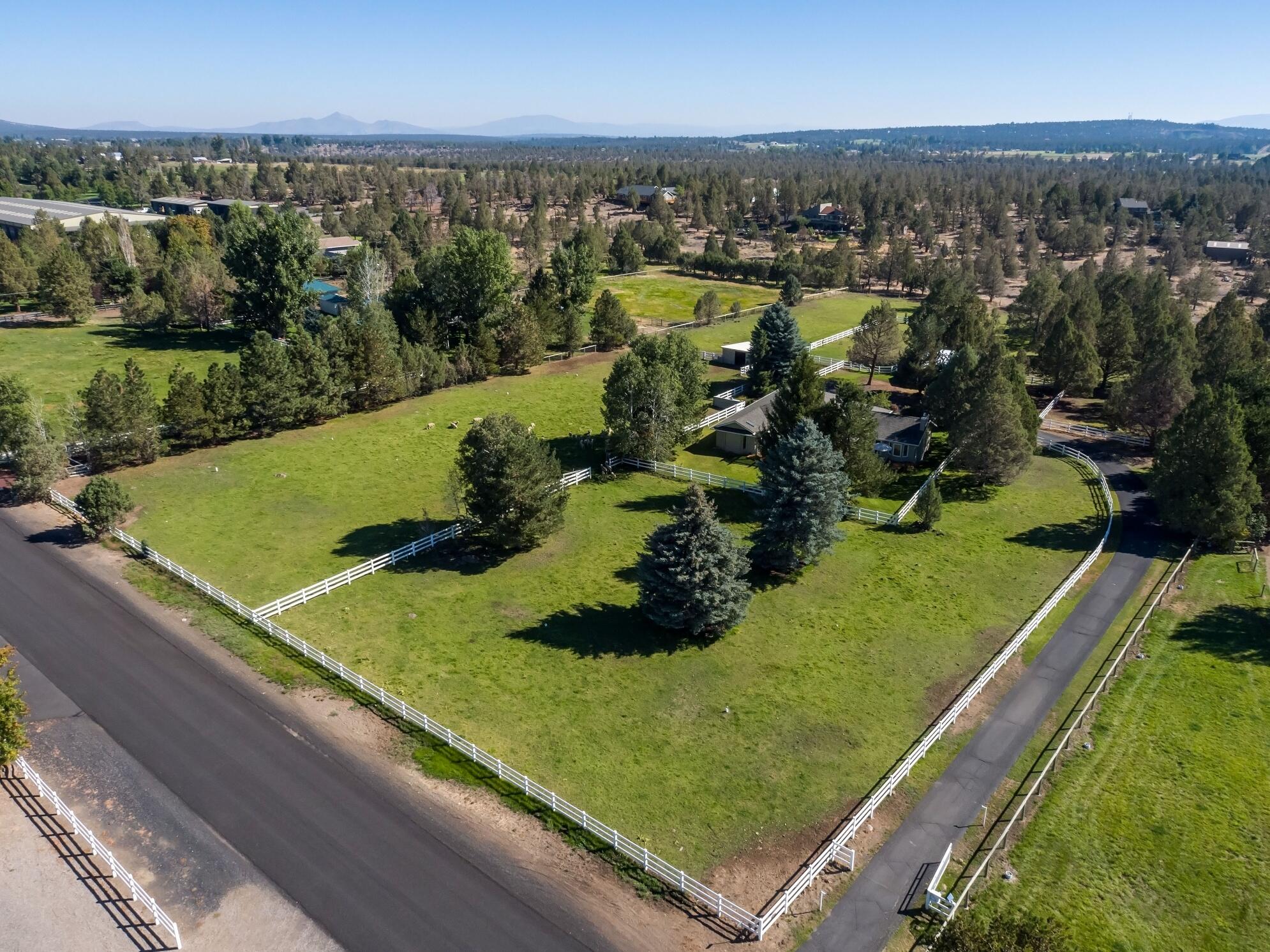 Highland Estate - Residential