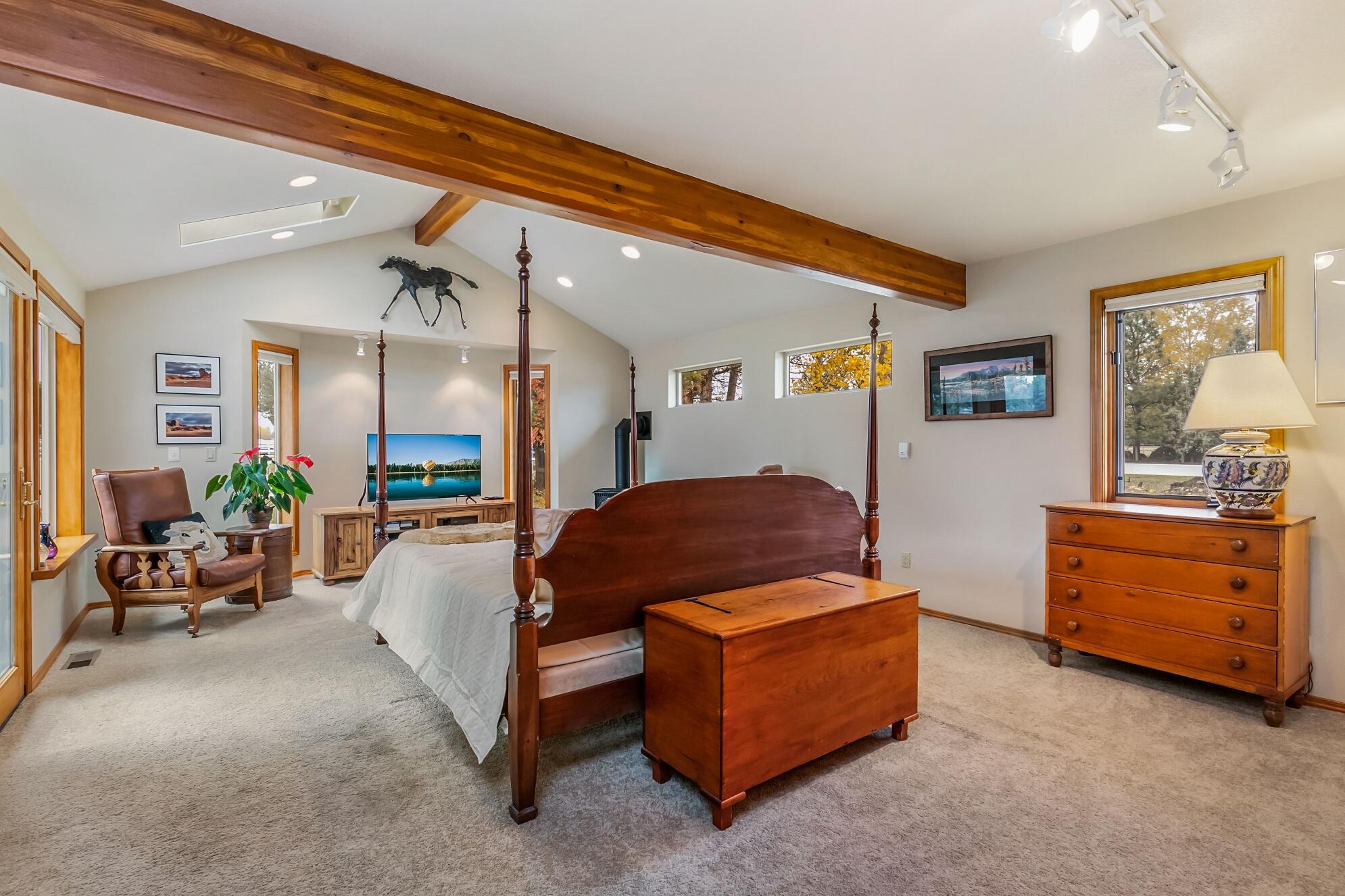 Highland Estate - Residential