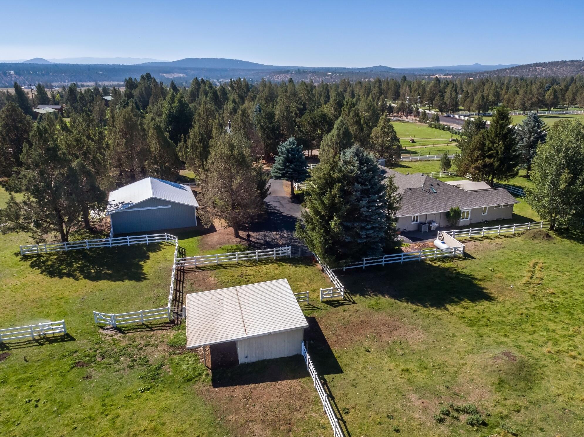 Highland Estate - Residential