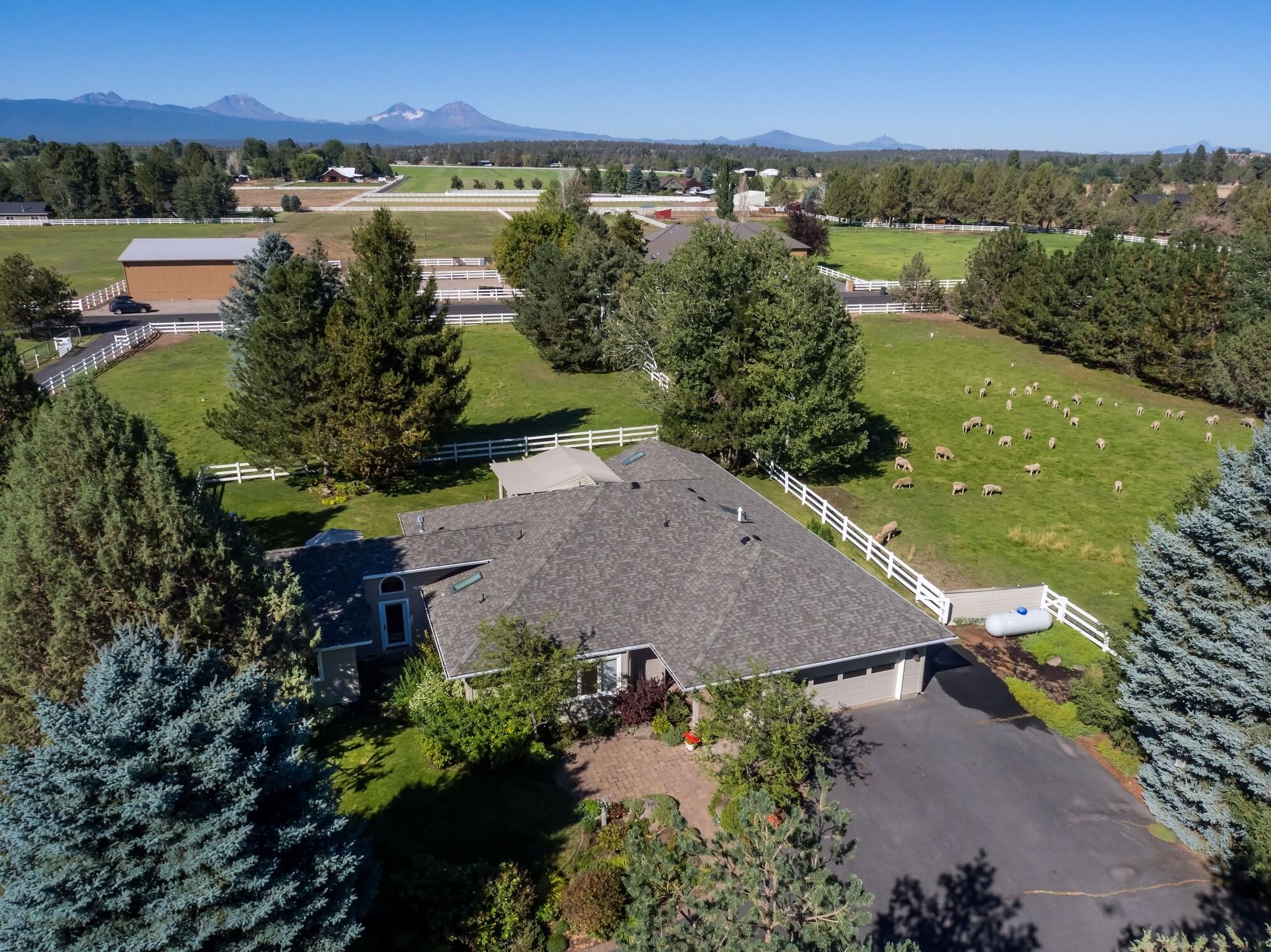 Highland Estate - Residential