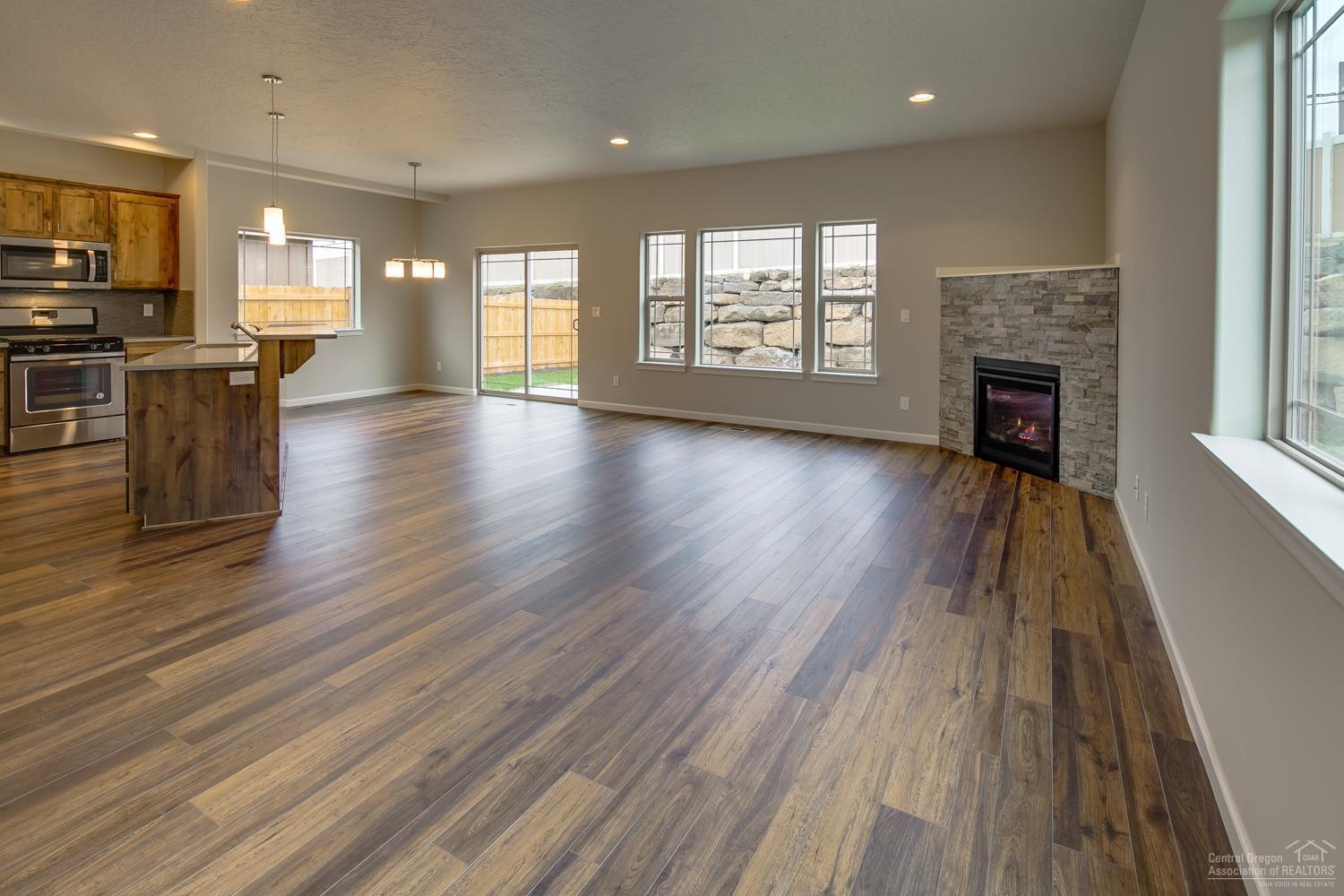 Fieldstone Crossing - Residential