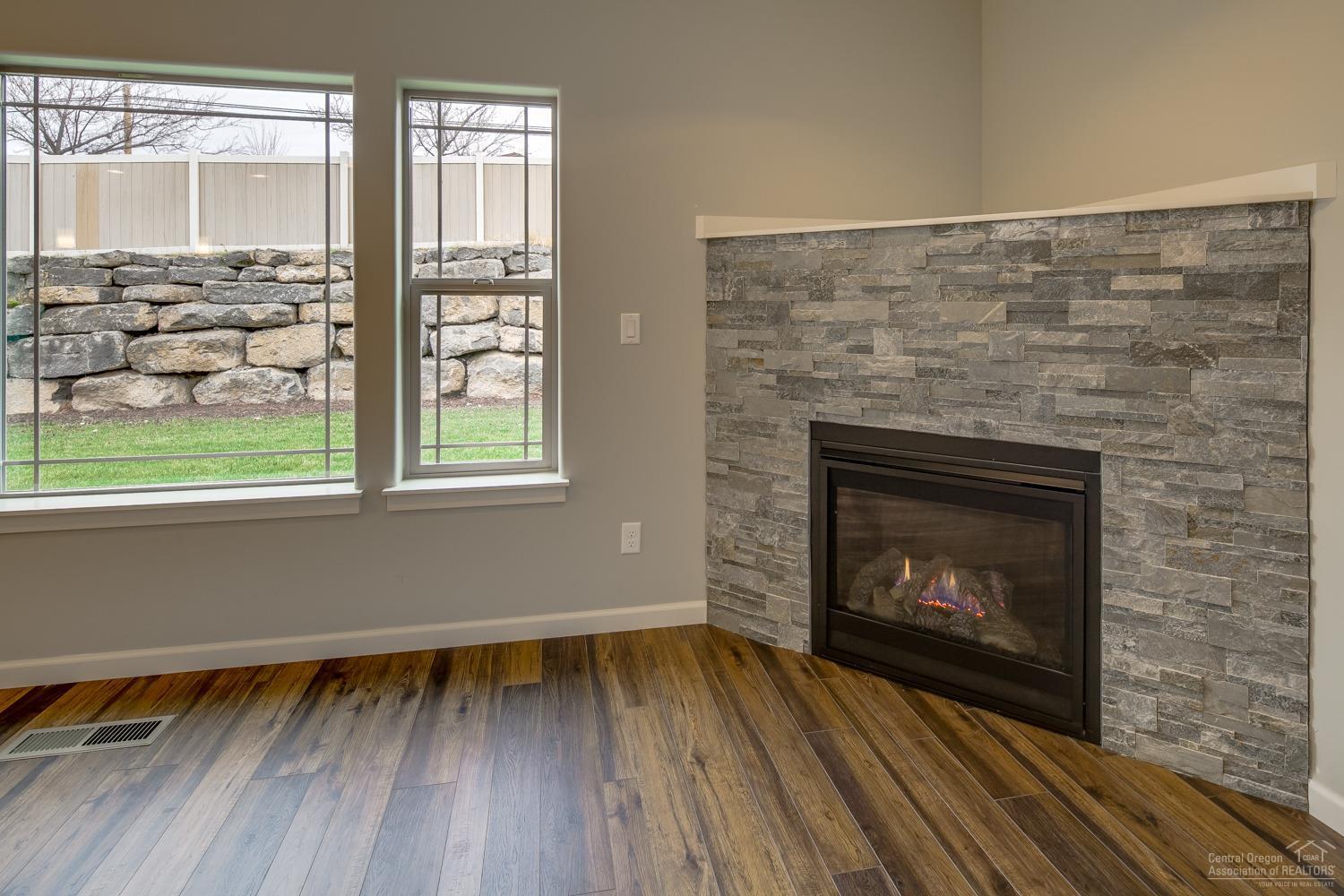 Fieldstone Crossing - Residential