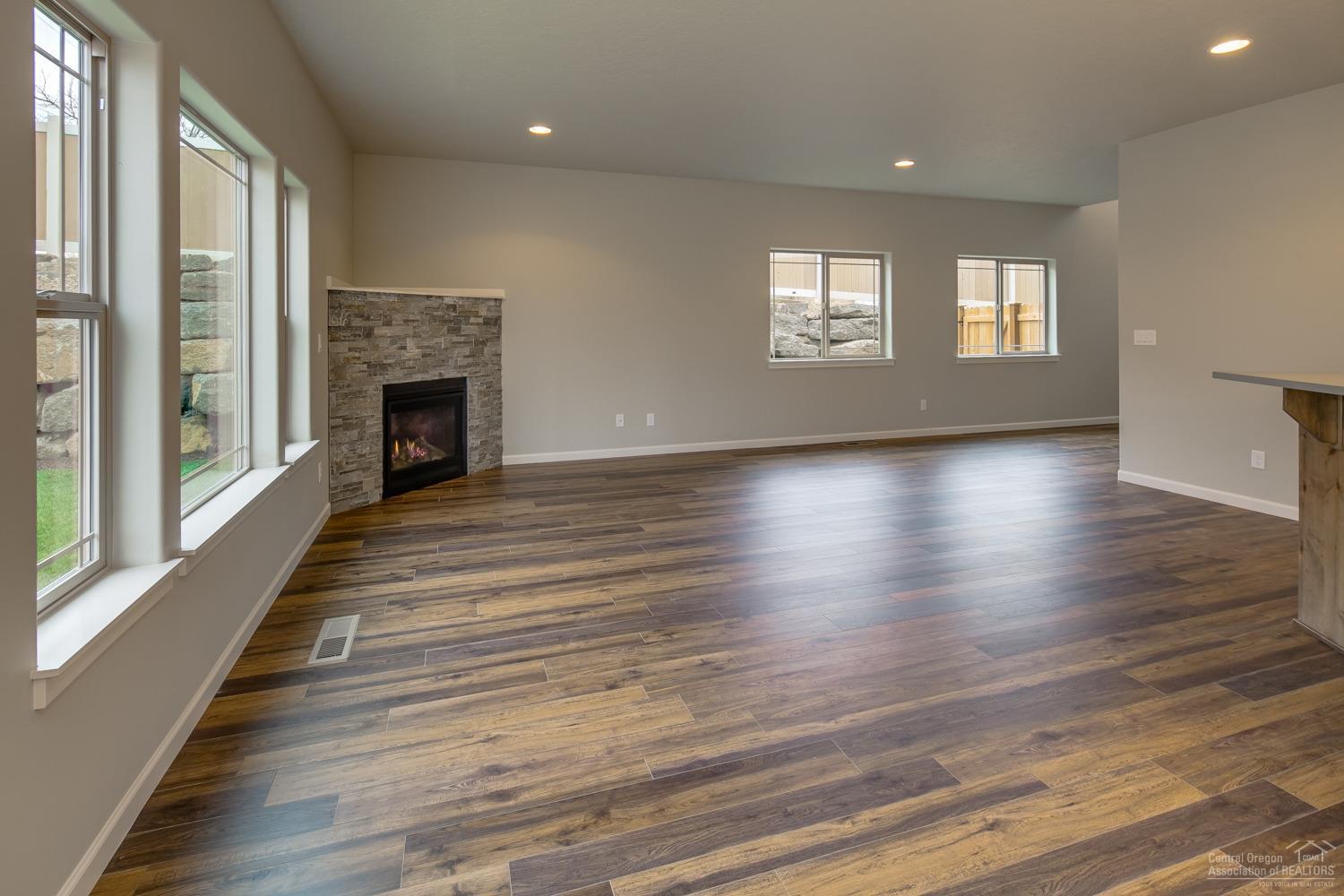 Fieldstone Crossing - Residential