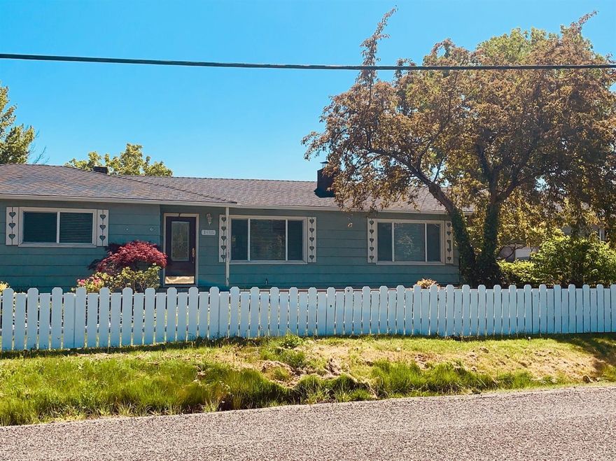 Extra large lot, 0.45 ac. extra large opportunity! This home has 4 bedrooms and an office. Newer kitchen appliances, refinished hardwood floors, brand new carpets too and a huge family room! Beautifully landscaped. Extra shop and shed too. Paved driveway to drive to the back.