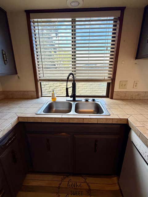 Tiny photo for 1198 Morrow Road #A, Medford, OR 97504 (MLS # 220226831)