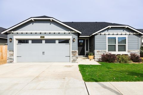 2479 NW Teak Place Redmond OR 97756