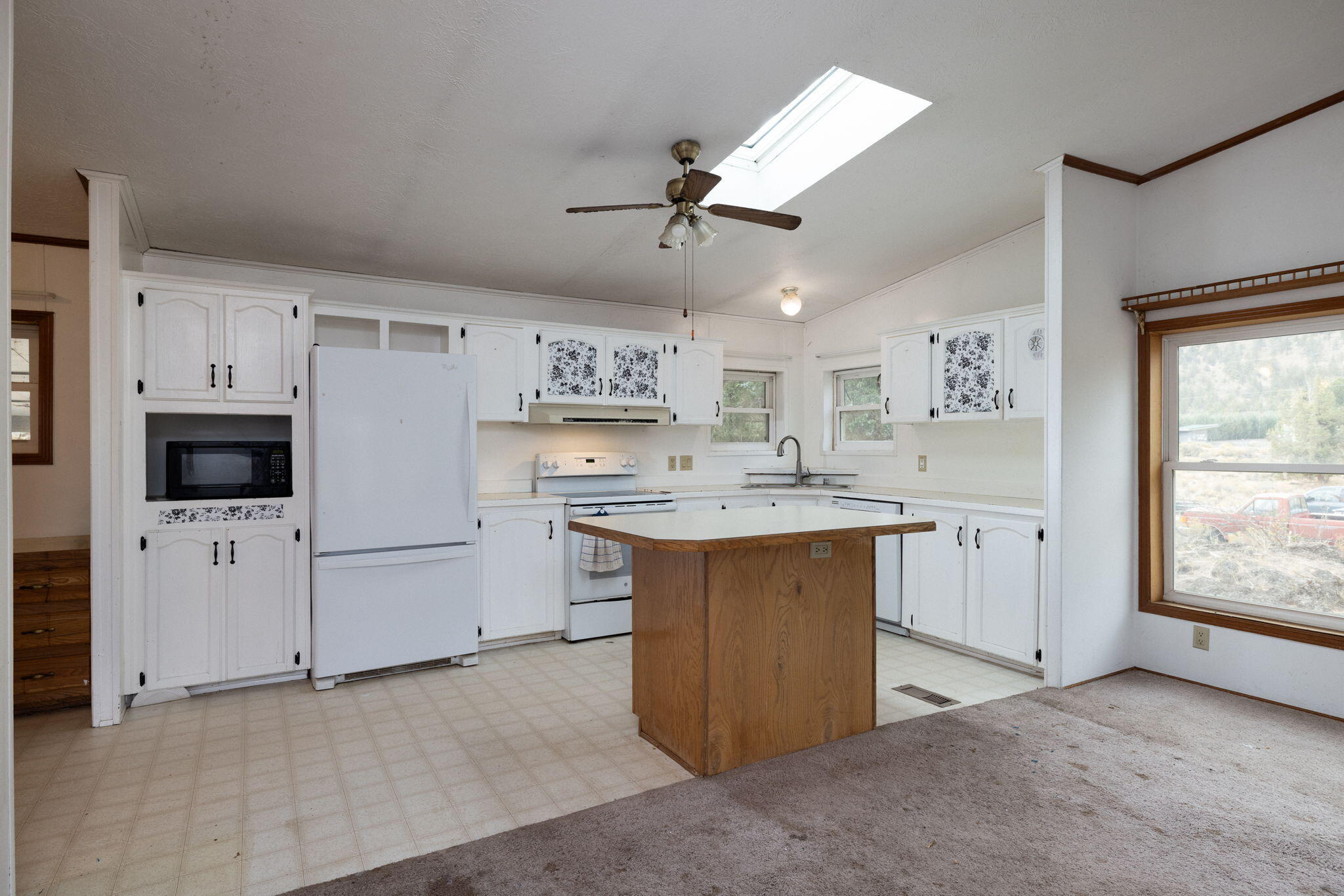 Crr16 - Commercial Sale