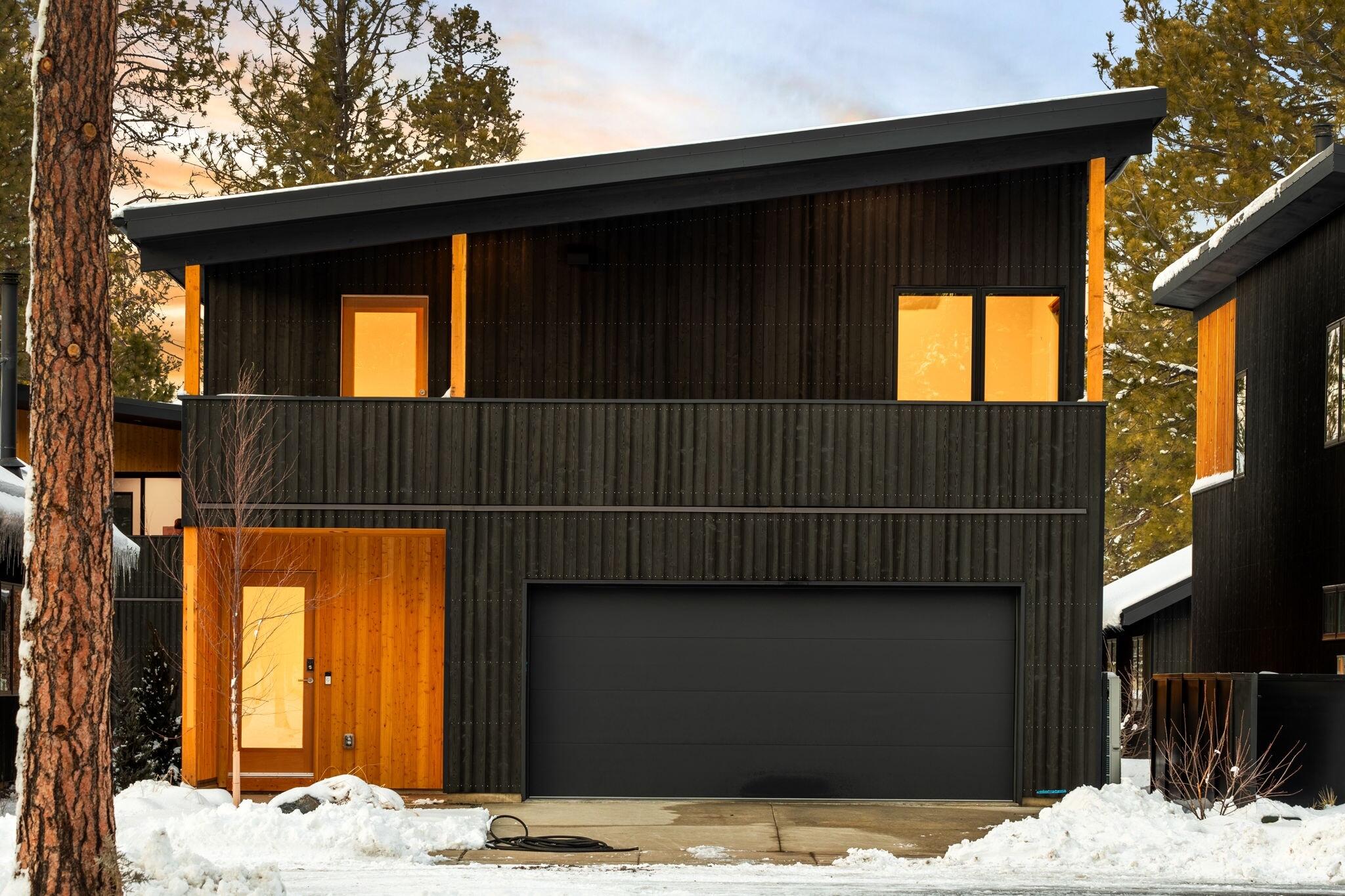 Sisters Woodlands - Residential