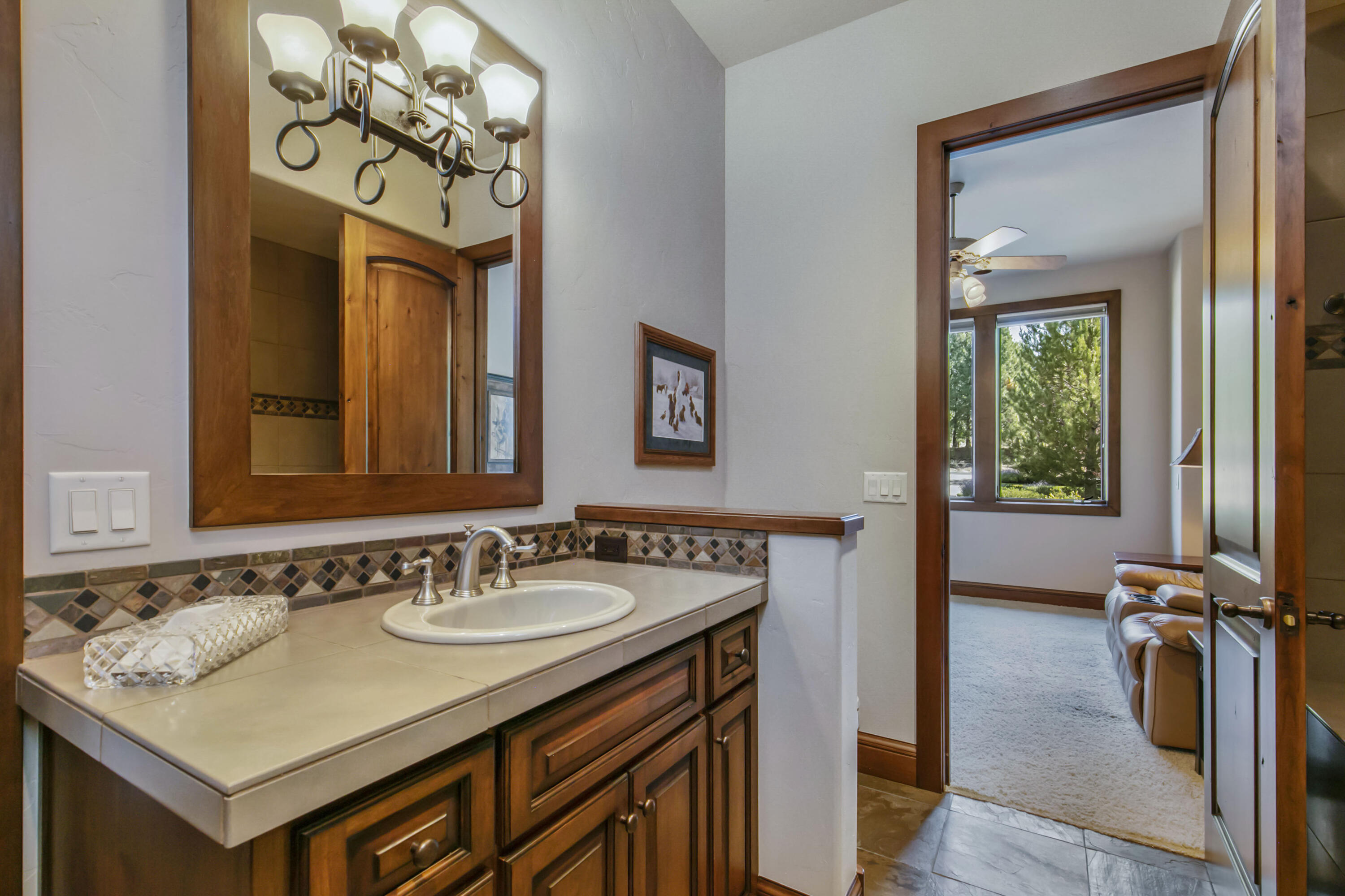 Broken Top - Residential