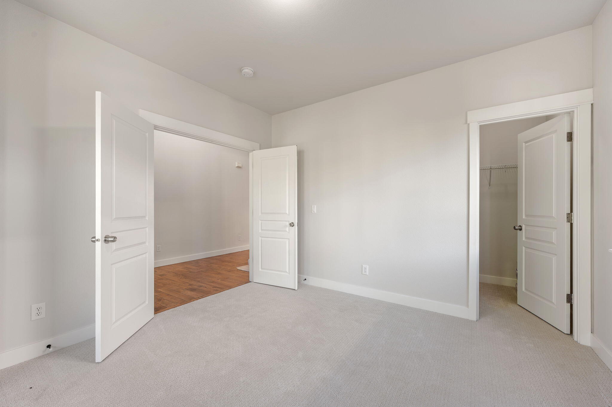 Skyliner Summit - Residential