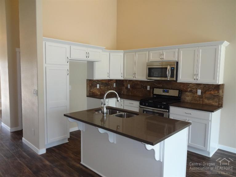 Altura - Residential