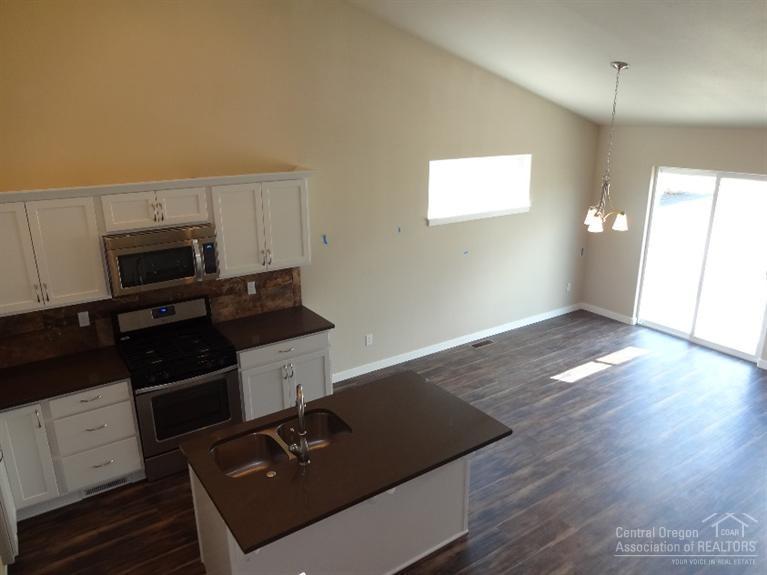 Altura - Residential