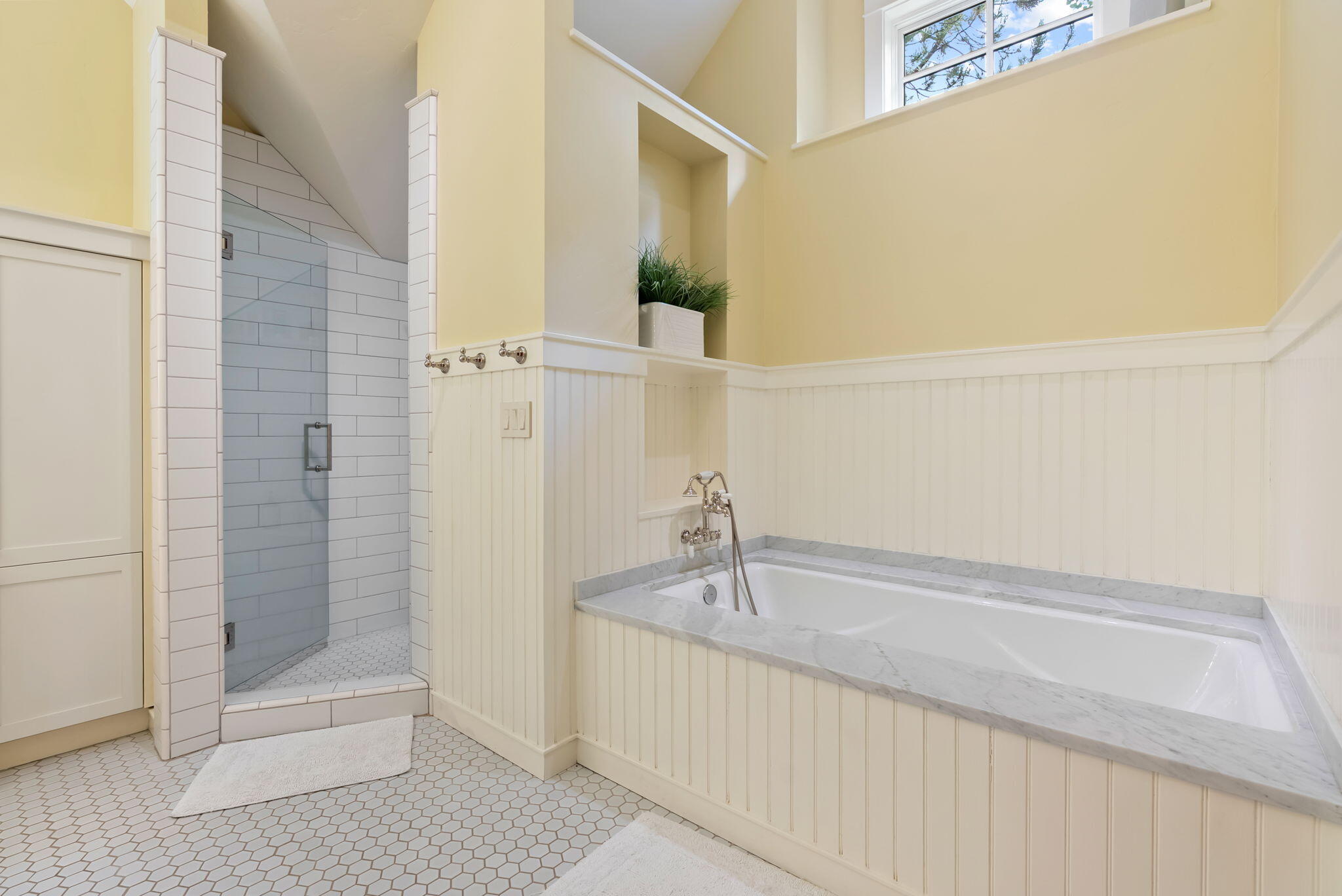 Broken Top - Residential