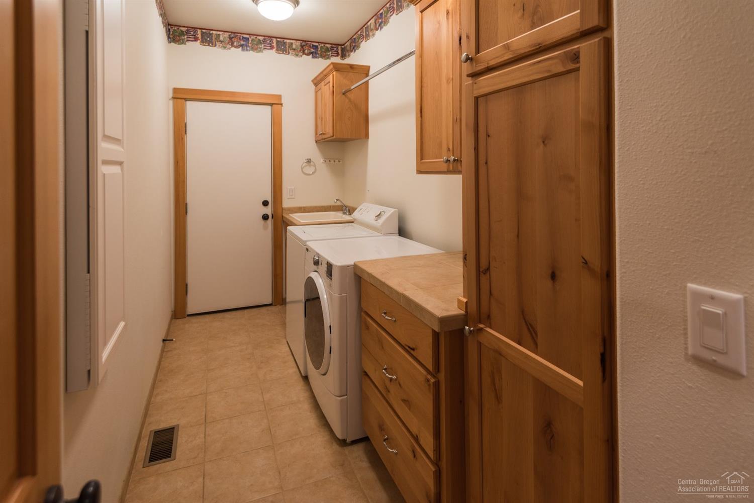 Cascade View Estates - Residential