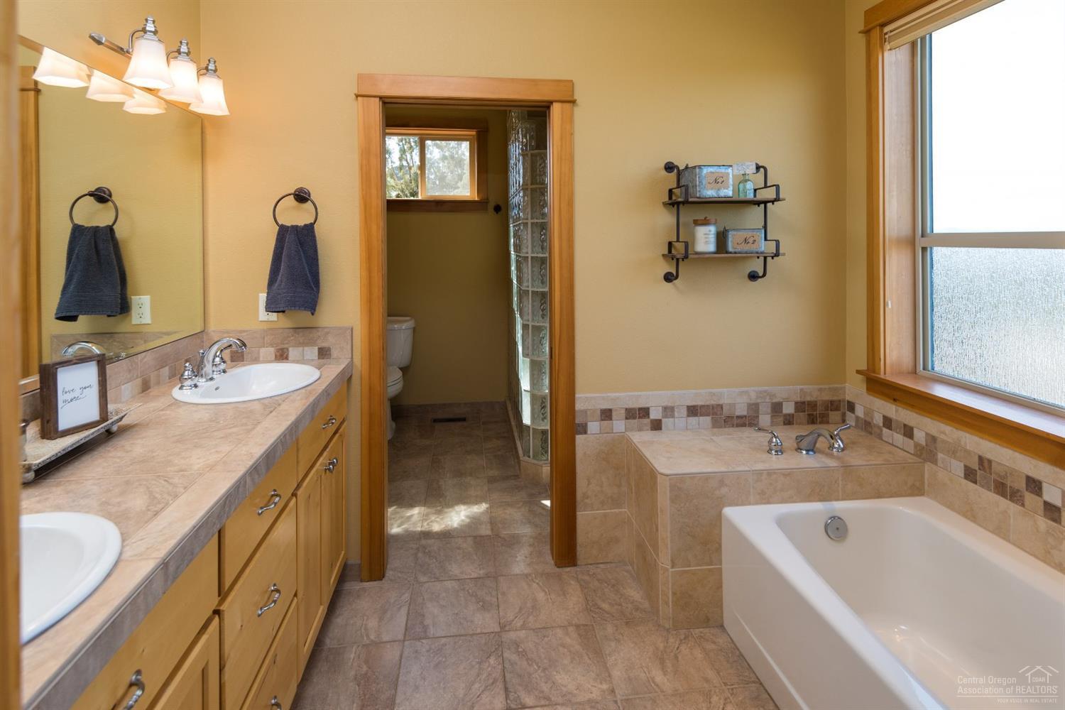 Cascade View Estates - Residential