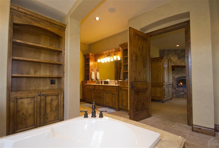 River Rim - Residential