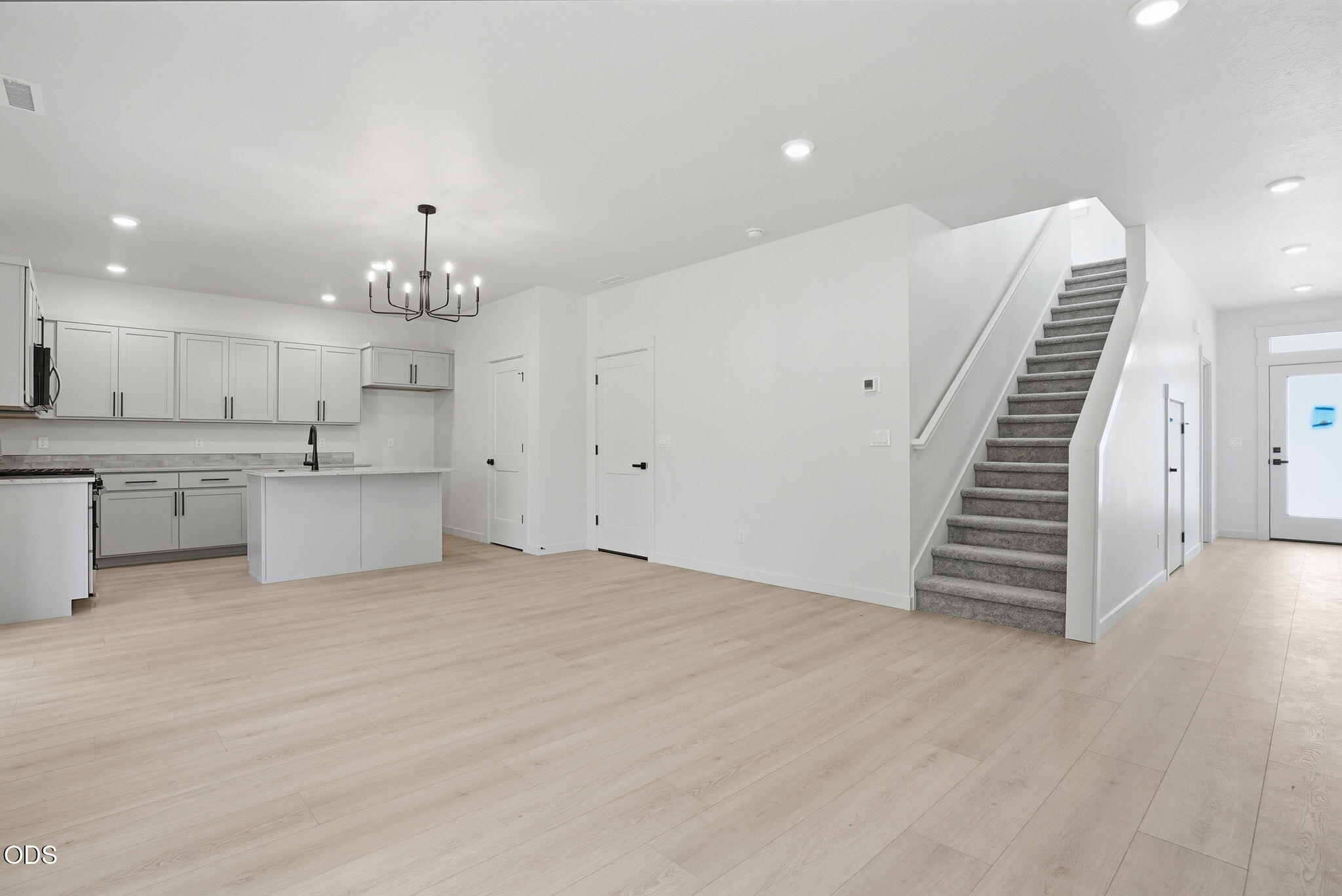 16645 Neil Lane #13