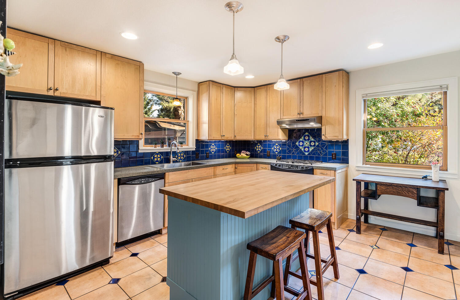 1st Addition Bend Pk - Residential