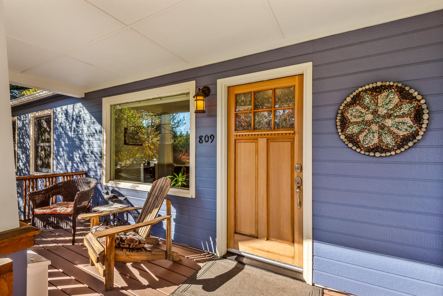 809 NE 9th Street