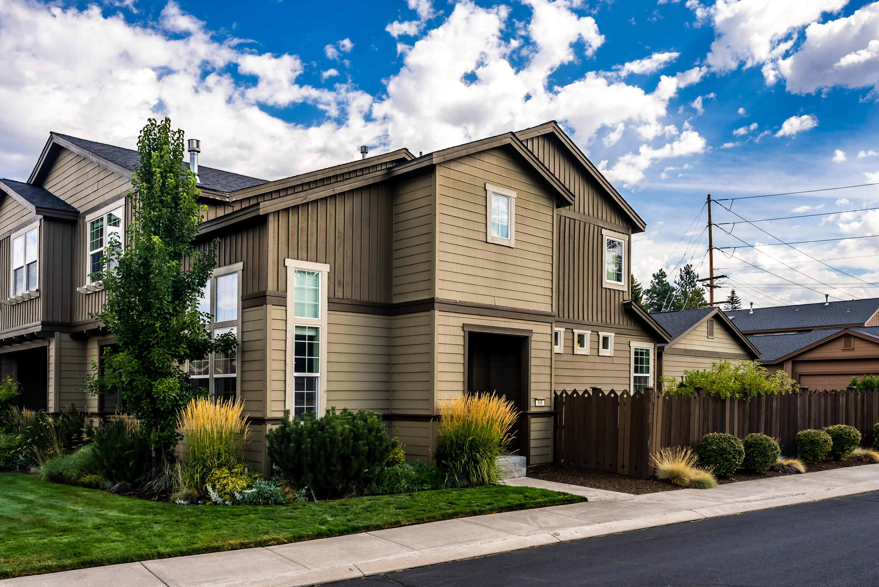 The Bluffs River Ben - Residential