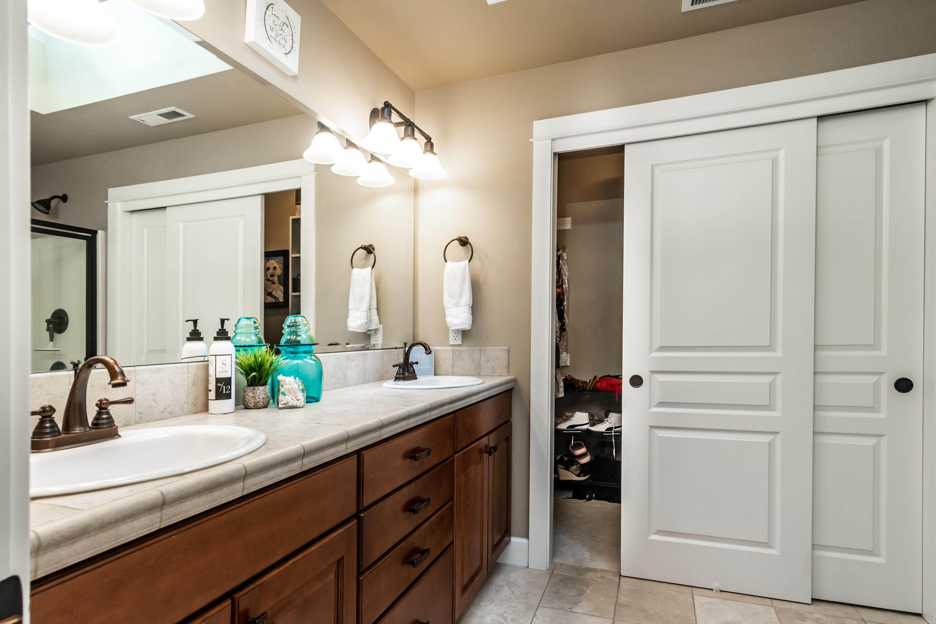 The Bluffs River Ben - Residential