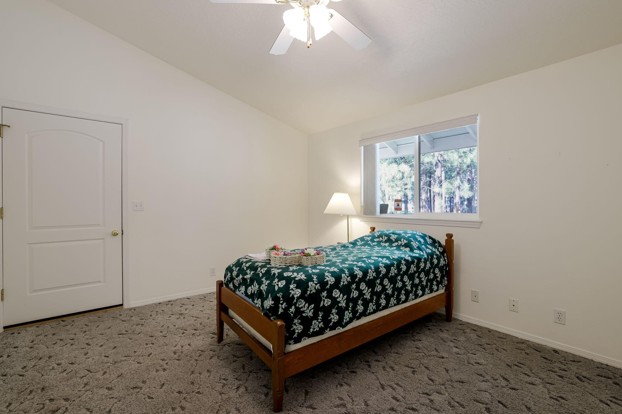 Ponderosa Pines - Residential