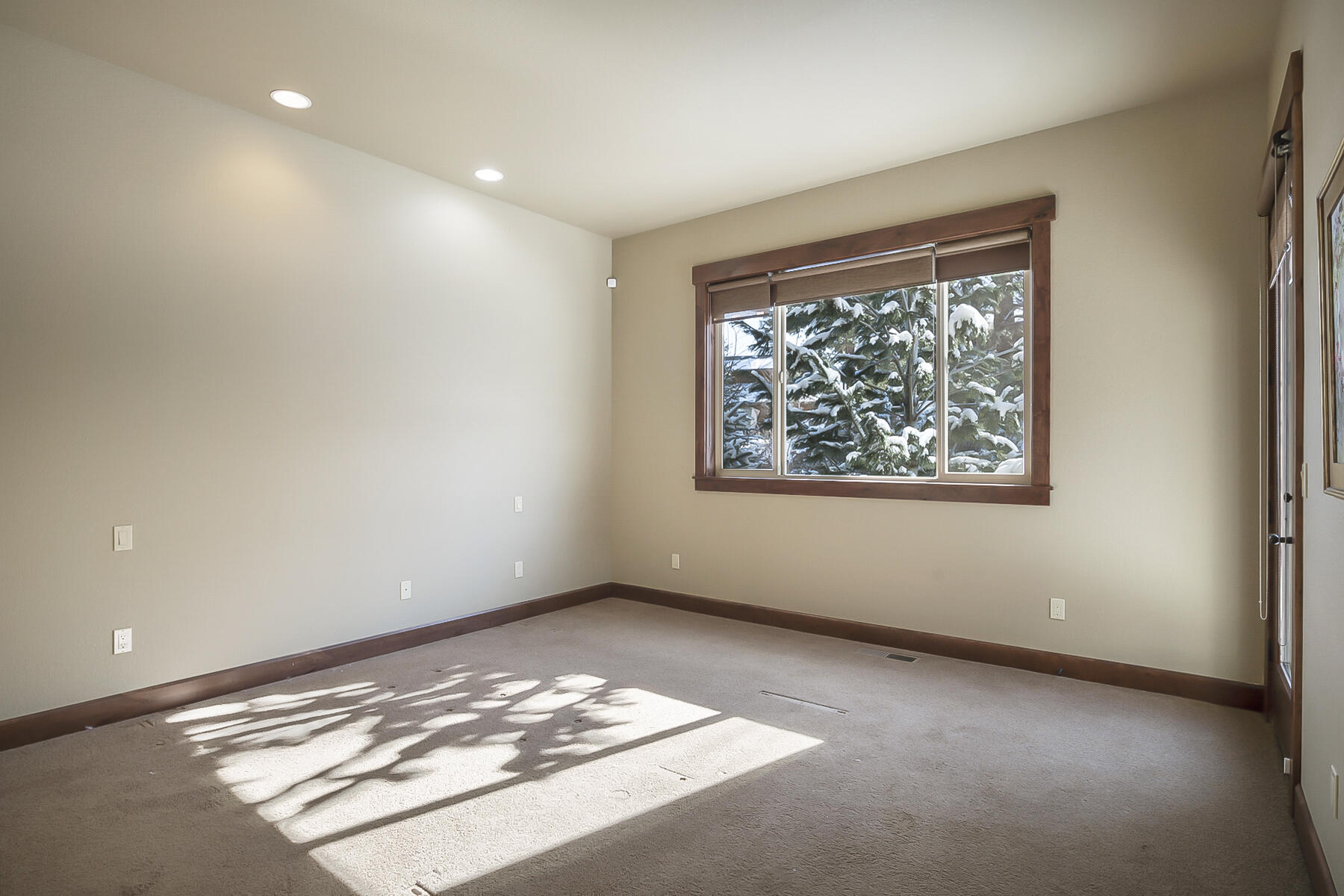 PointsWest - Residential