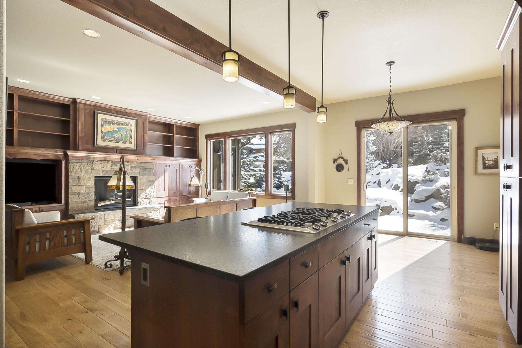 PointsWest - Residential