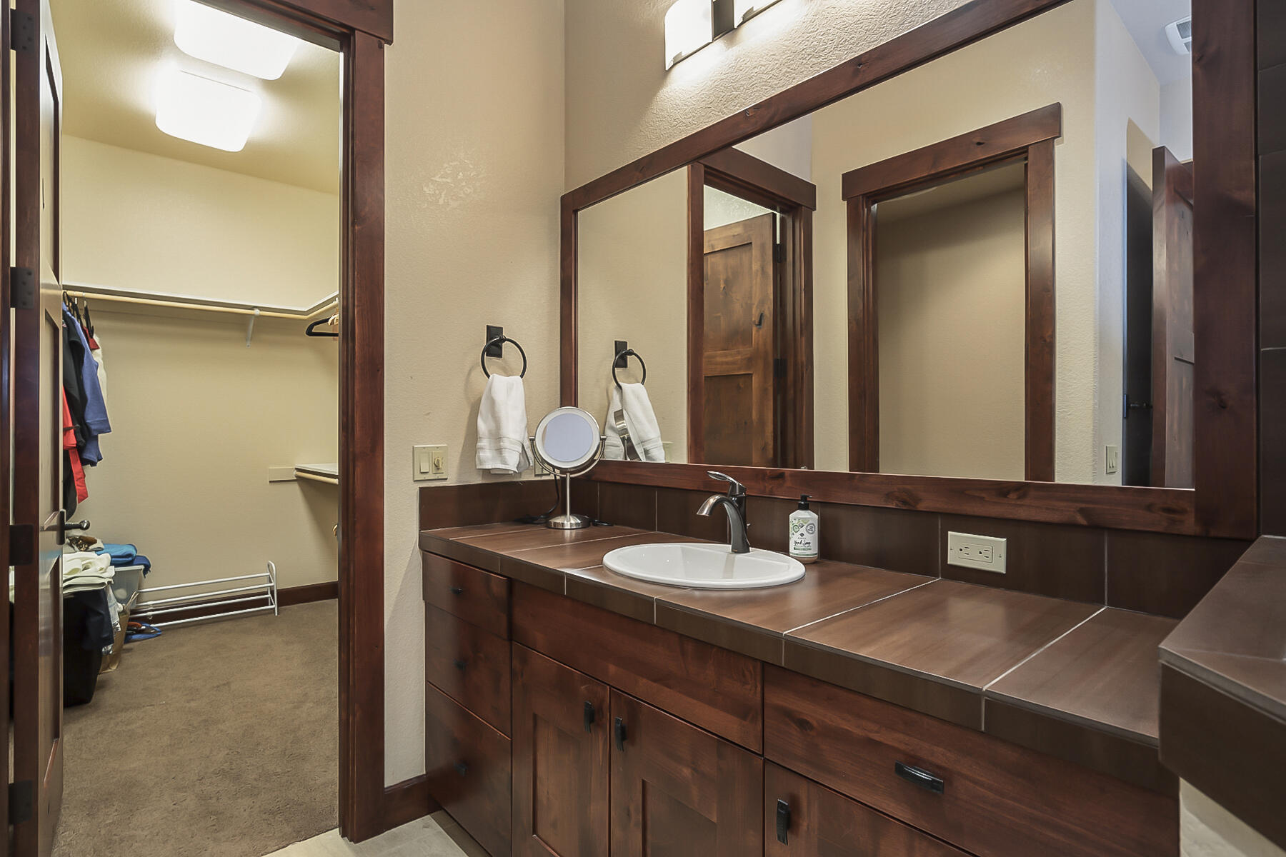 PointsWest - Residential