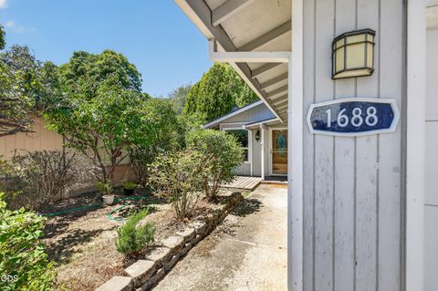 Tiny photo for 1688 Lillian Street, Medford, OR 97501 (MLS # 220223366)