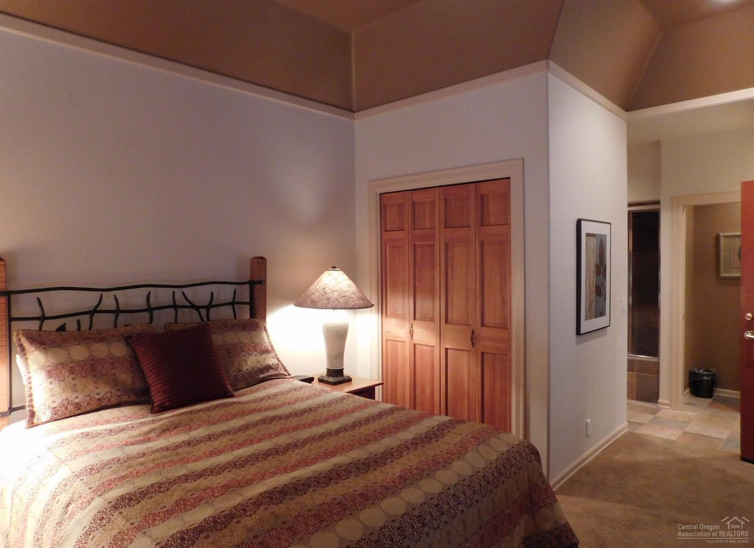 StoneTH - Residential