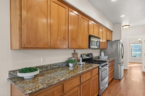 Tiny photo for 78 Greenmoor Drive, Eagle Point, OR 97524 (MLS # 220214074)