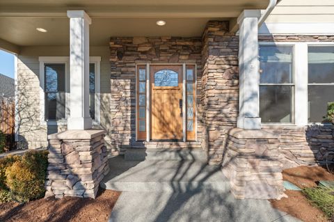 Tiny photo for 78 Greenmoor Drive, Eagle Point, OR 97524 (MLS # 220214074)