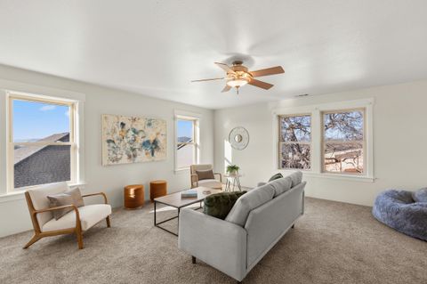 Tiny photo for 78 Greenmoor Drive, Eagle Point, OR 97524 (MLS # 220214074)