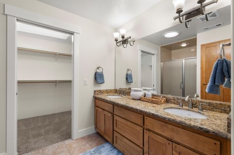 Tiny photo for 78 Greenmoor Drive, Eagle Point, OR 97524 (MLS # 220214074)