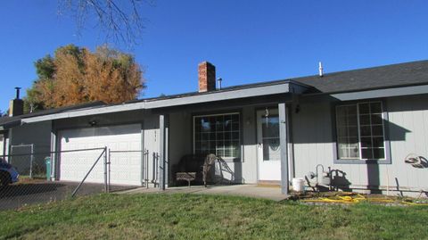 Tiny photo for 4511 Sturdivant Avenue, Klamath Falls, OR 97603 (MLS # 220211185)