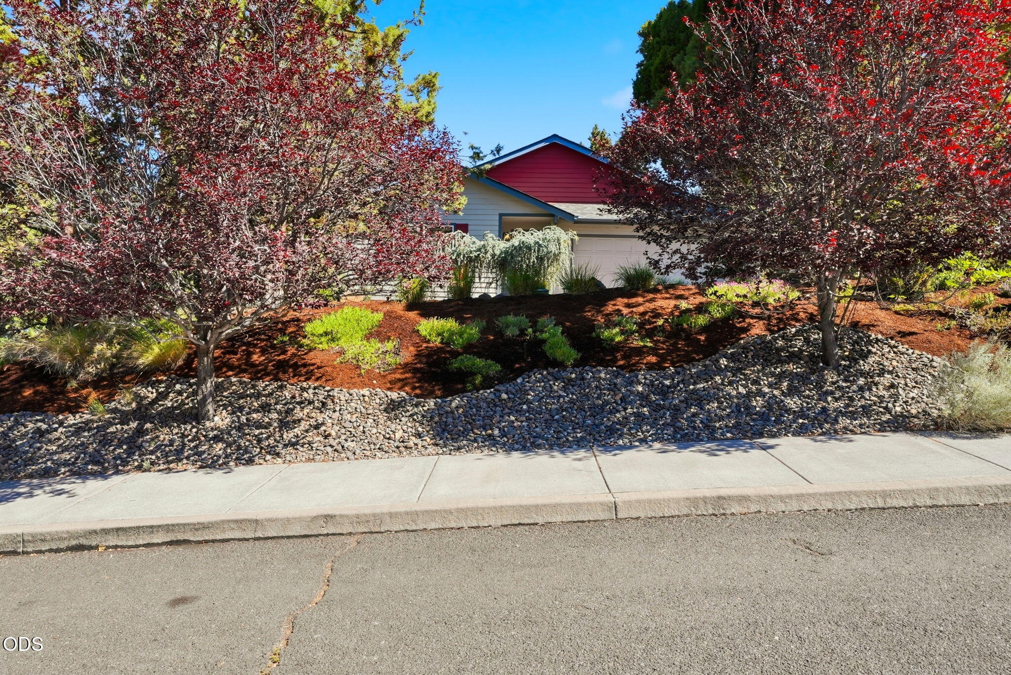 2058 NE Hollow Tree Lane