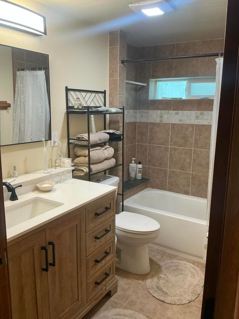 Tiny photo for 51829 Pine Loop Drive, La Pine, OR 97739 (MLS # 220221915)