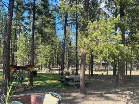 Tiny photo for 51829 Pine Loop Drive, La Pine, OR 97739 (MLS # 220221915)