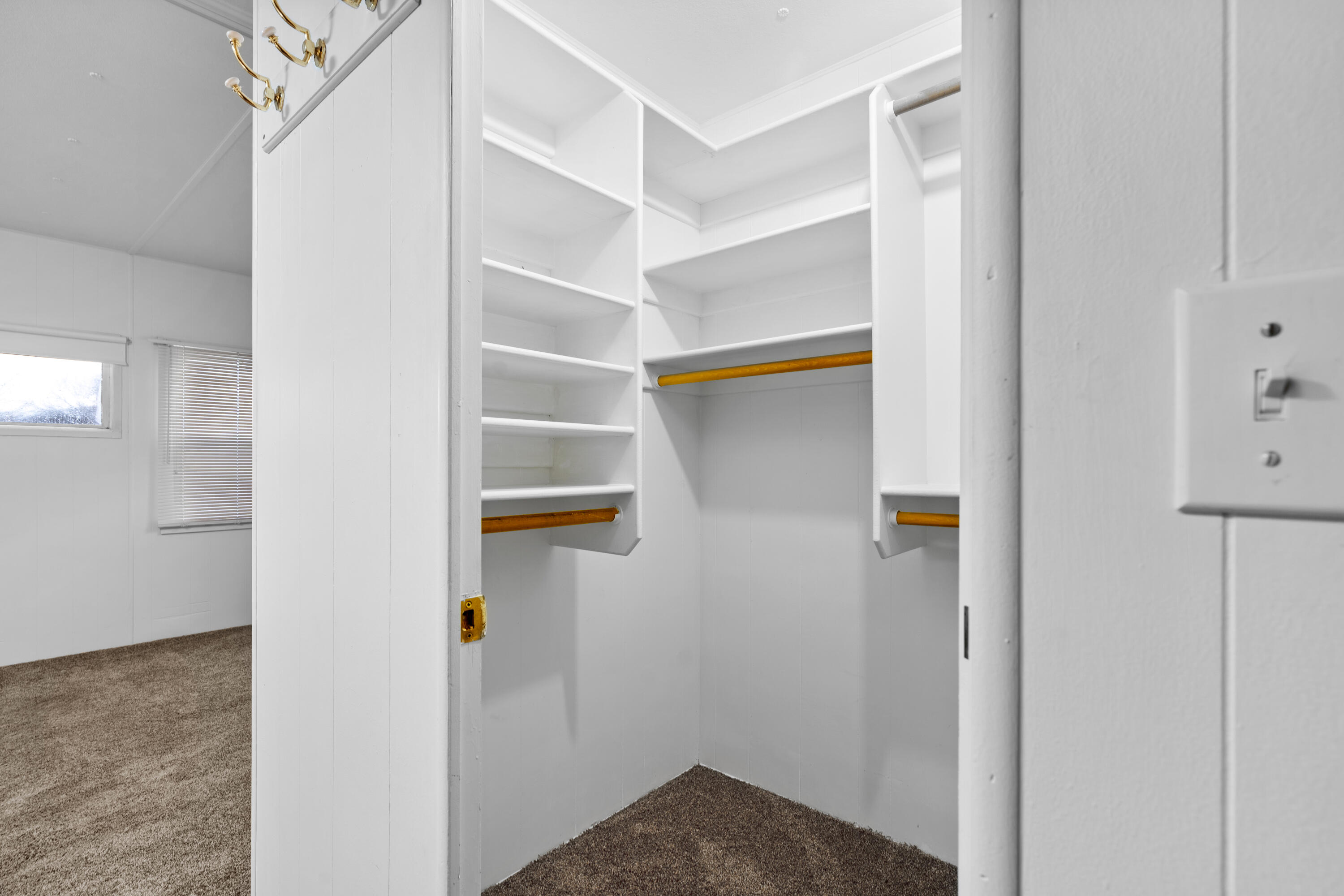 Aspens On The Creek - Residential