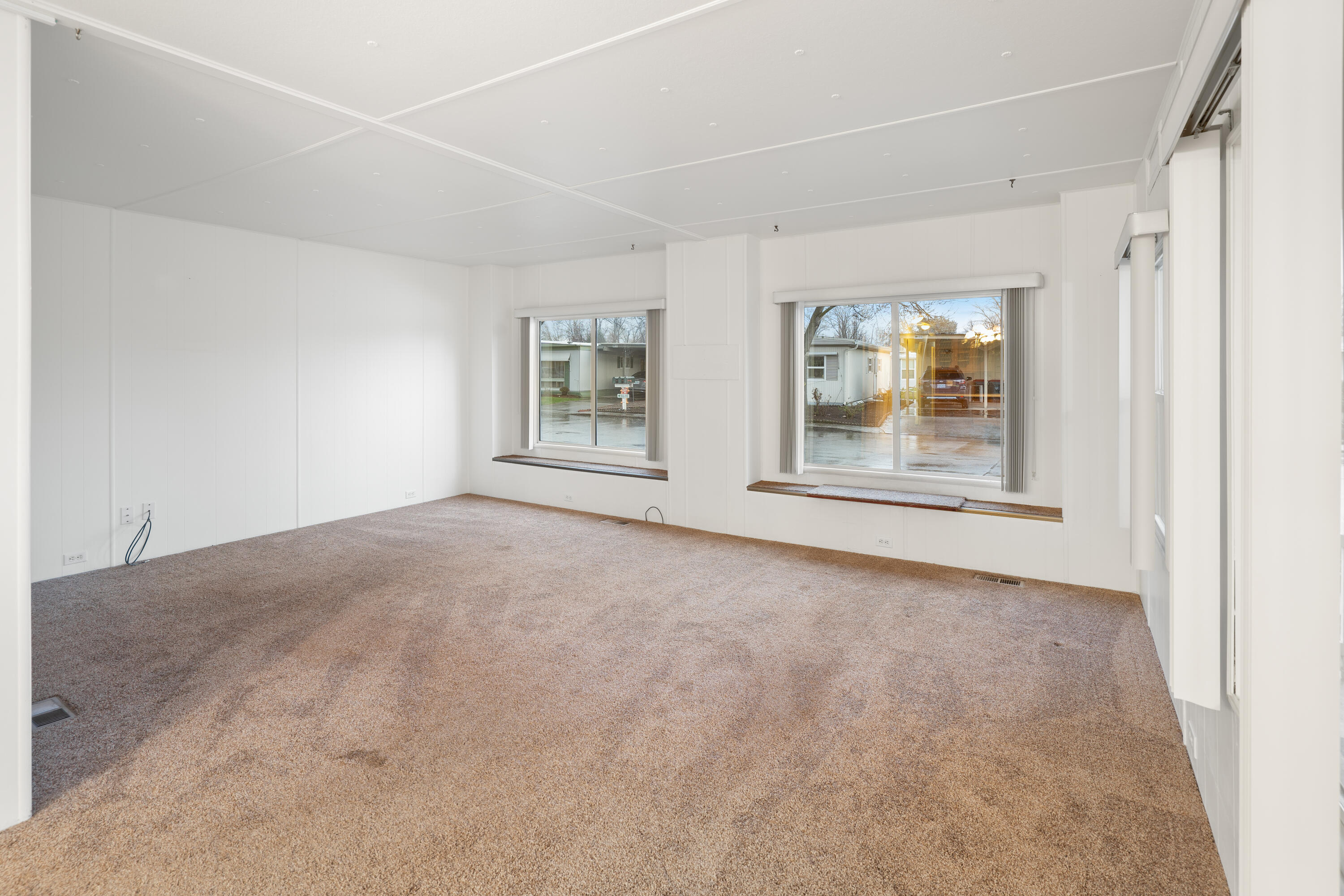 Aspens On The Creek - Residential