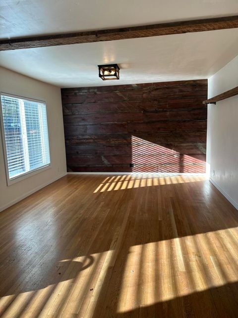 Tiny photo for 558 NE Lafayette Avenue, Bend, OR 97701 (MLS # 220217414)