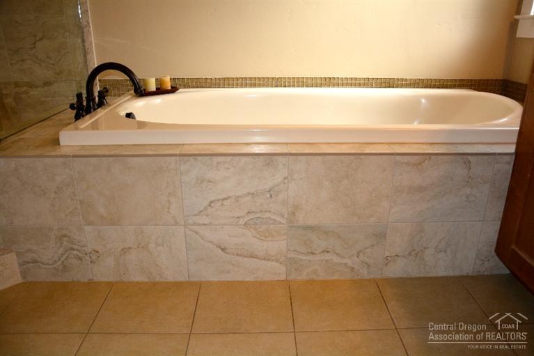 Renaissance@Shevlin - Residential