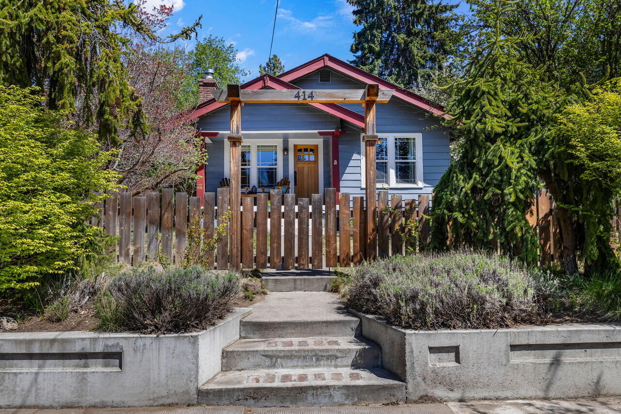 414 NW Riverside Boulevard