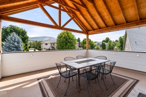 Tiny photo for 1184 Rutherford Drive, Medford, OR 97504 (MLS # 220226317)