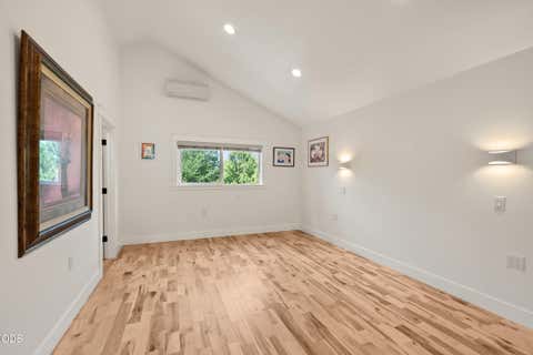 Tiny photo for 1184 Rutherford Drive, Medford, OR 97504 (MLS # 220226317)