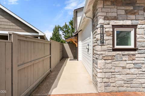 Tiny photo for 1184 Rutherford Drive, Medford, OR 97504 (MLS # 220226317)