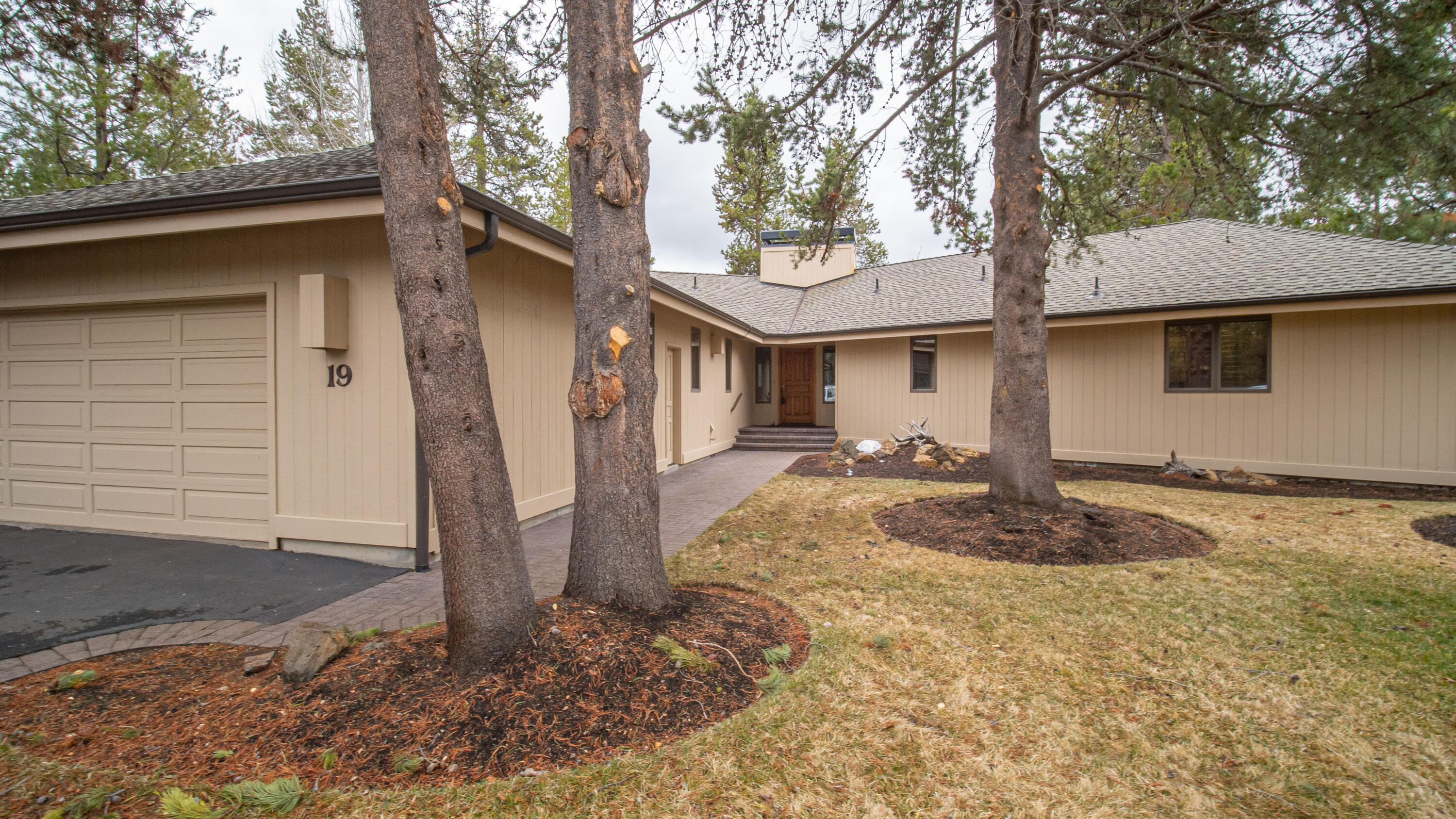 Fairway Crest Village - Residential